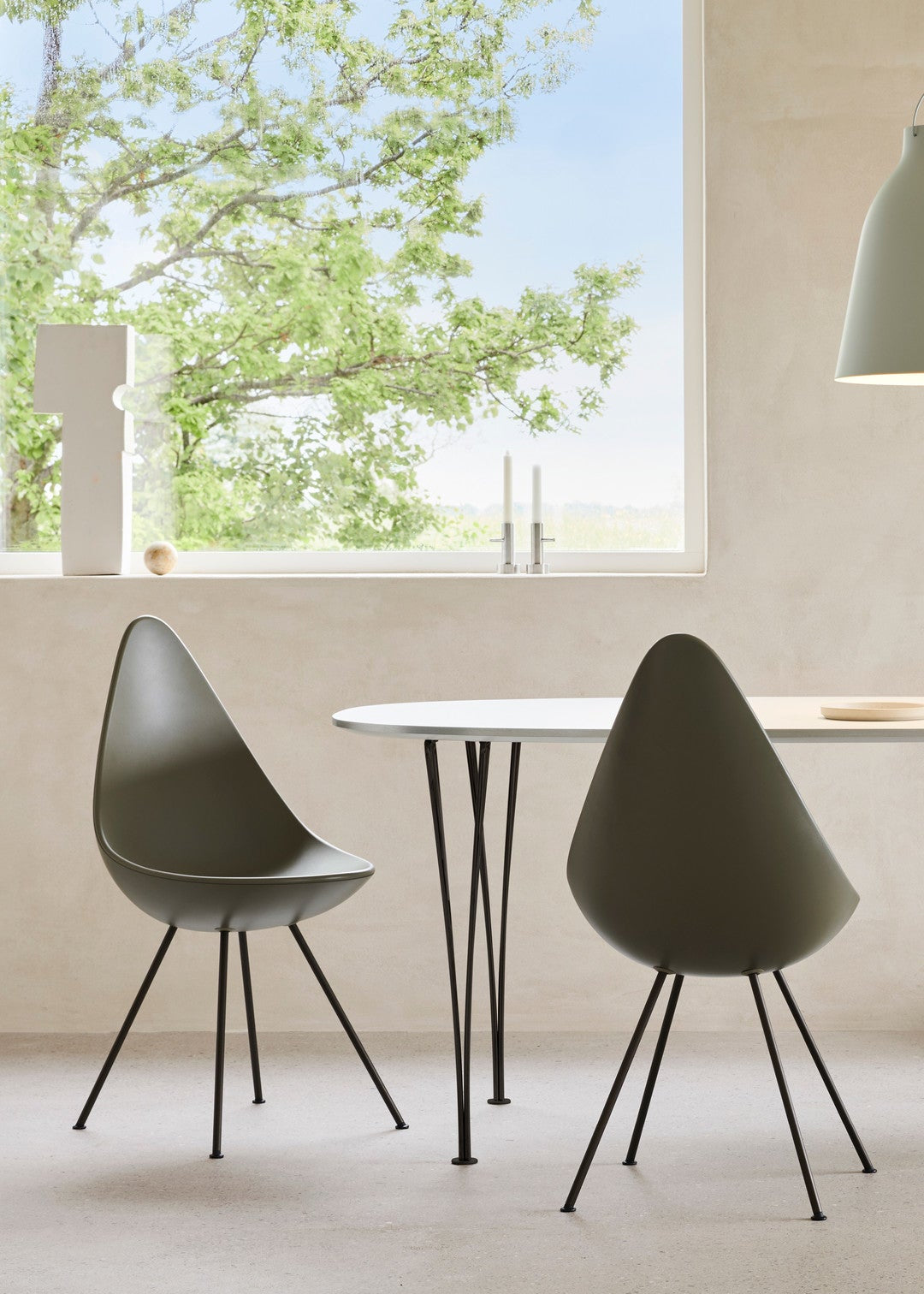 Drop™ Black Edition von Arne Jacobsen - 2 - Jacobsen Plus