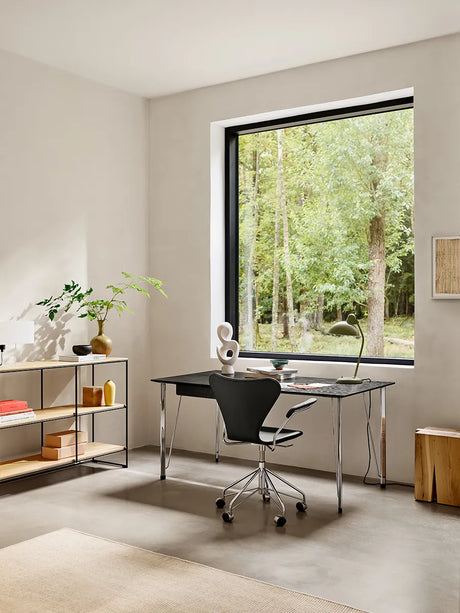 3217 Serie 7 Bürostuhl von Arne Jacobsen - Ohne Polsterung / Gefärbte Esche / Weiß - Jacobsen Plus
