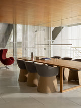 Fritz Hansen - Monolit spisebordsstol m. lave armlæn og finér base - 7 - Jacobsen Plus