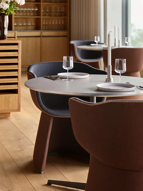 Monolit Dining Chair m. Keder von Fritz Hansen - Vidar 222 - Jacobsen Plus
