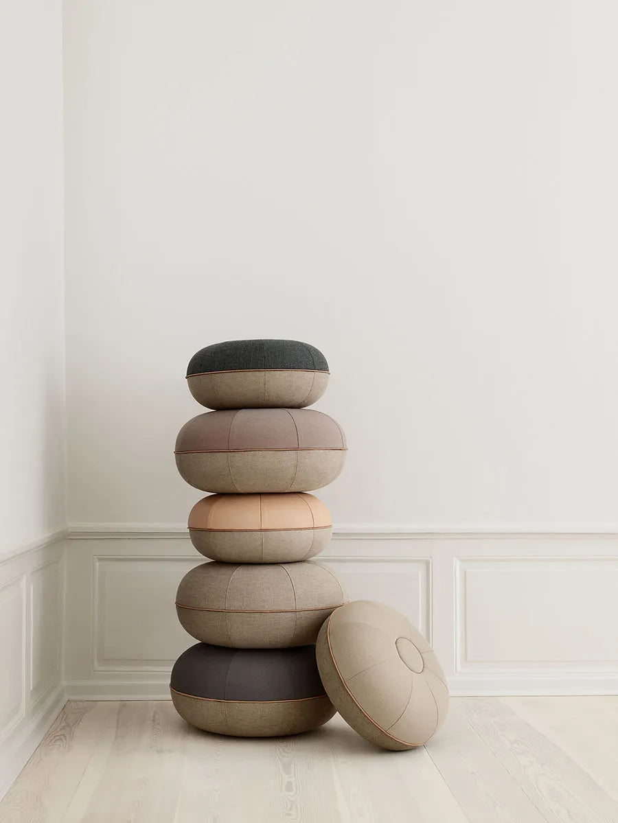 Pouf, large fra Fritz Hansen - 2 - Jacobsen Plus