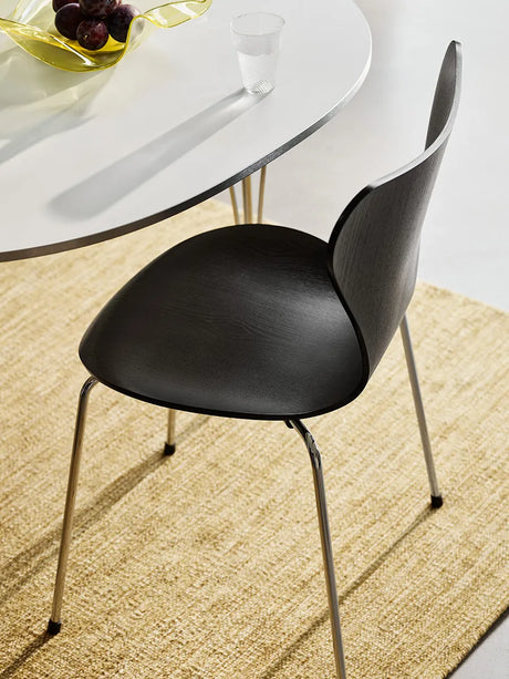 3107 Stuhl in schwarzer Esche von Arne Jacobsen - 2 - Jacobsen Plus