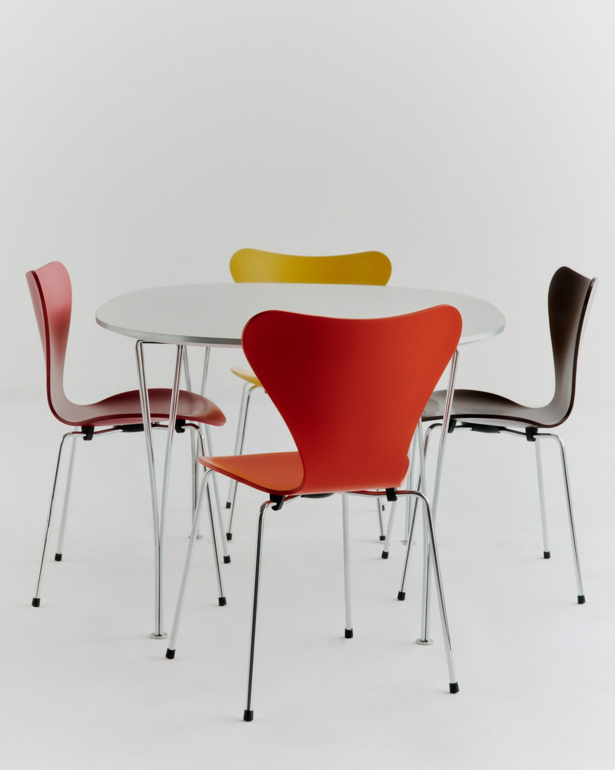 3107 Serie 7 stol - Verner Panton 100 fra Fritz Hansen - 13 - Jacobsen Plus