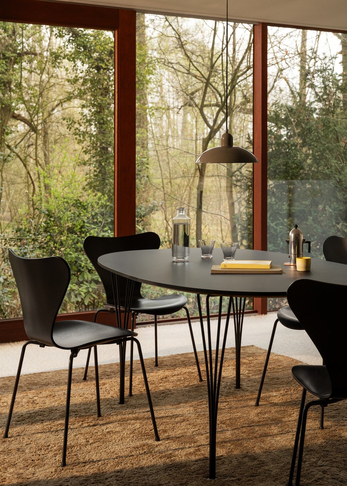 3107 Stuhl in schwarzer Esche von Arne Jacobsen - 2 - Jacobsen Plus