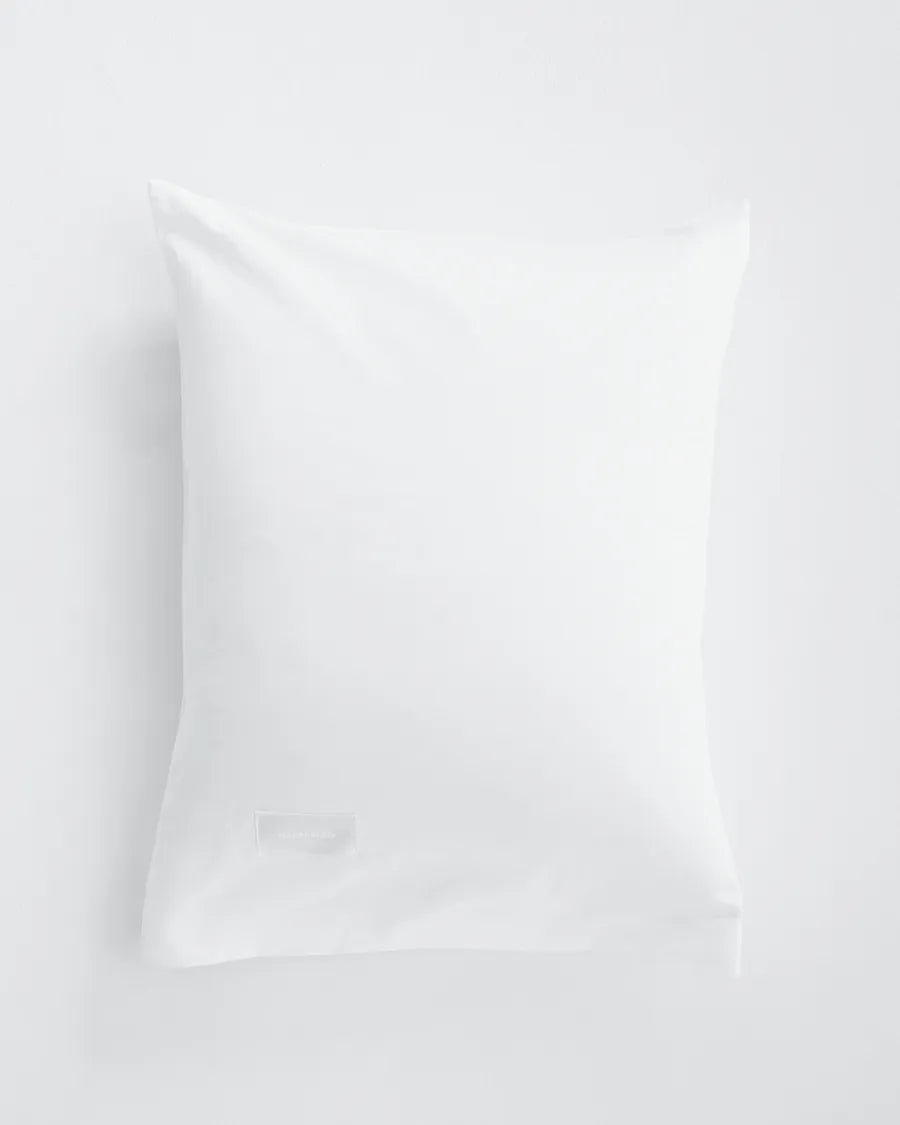 Pure Sateen Pillow Cover 50x70 cm fra Magniberg - White - Jacobsen Plus