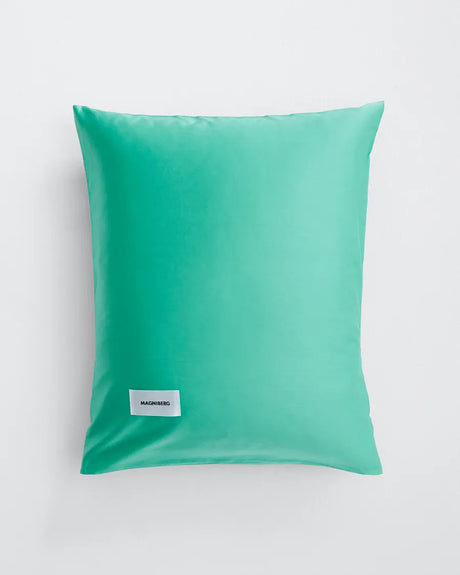 Pure Sateen Pillow Cover 63x60 cm von Magniberg - Frisches Grün - Jacobsen Plus