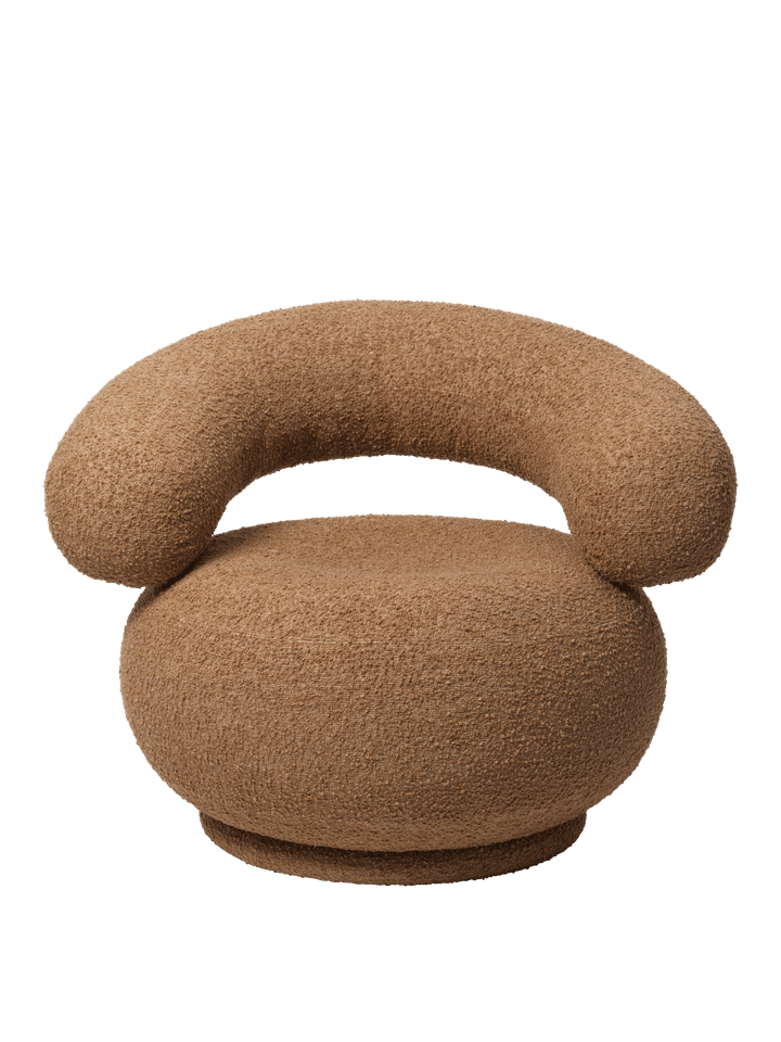 Orbo Lounge Chair fra Ferm Living - Raw Bouclé - Tan - Jacobsen Plus