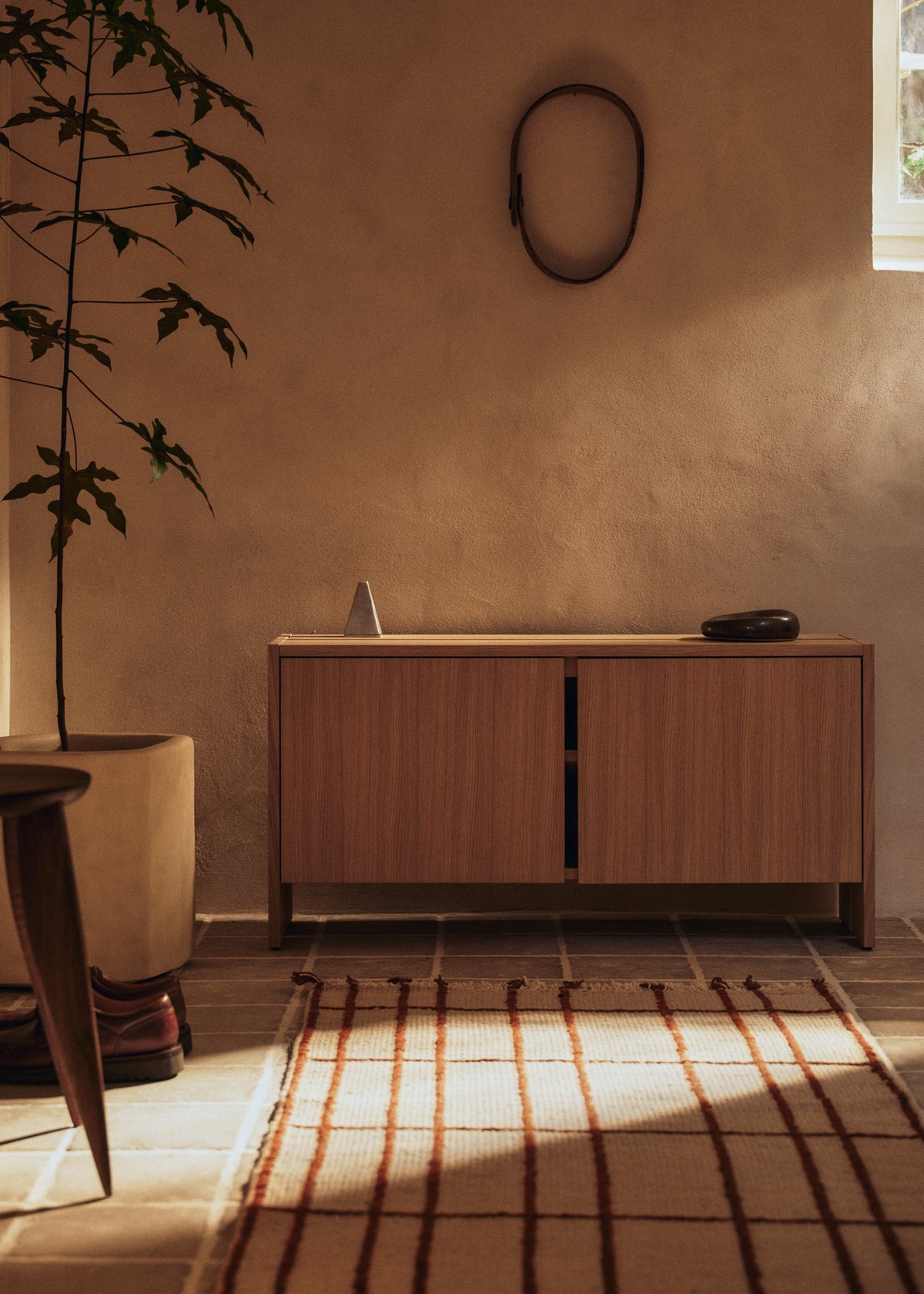 FermLiving Sen Rug Teppich, Pergament/Kastanie - 1 - Jacobsen Plus