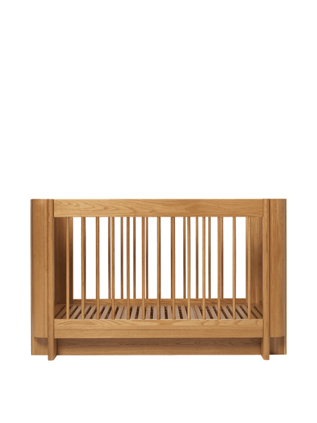 Tilu Baby Cot Gitterbett, geölt Eiche von Ferm Living - 1 - Jacobsen Plus