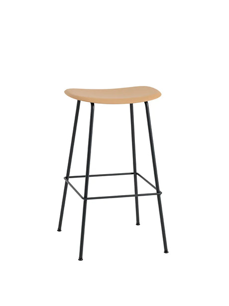 Fiber Counter Stool von Muuto - Groß / Ocker-Schwarz Base - Jacobsen Plus