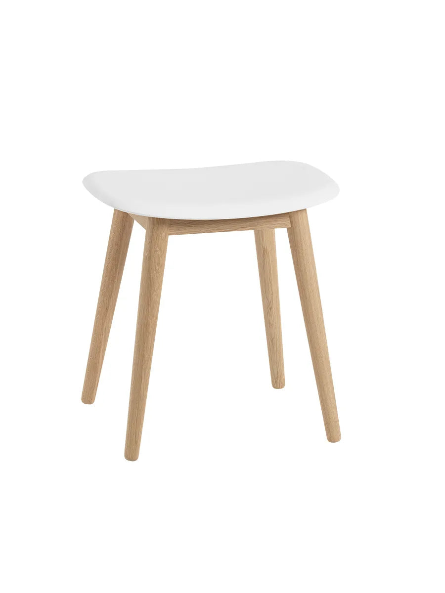 Fiber Stool Wood von Muuto - Natürlich weiß – Eiche, Base - Jacobsen Plus