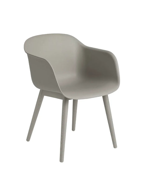 Fiber Armchair, Holz von Muuto - Grey- grey base - Jacobsen Plus