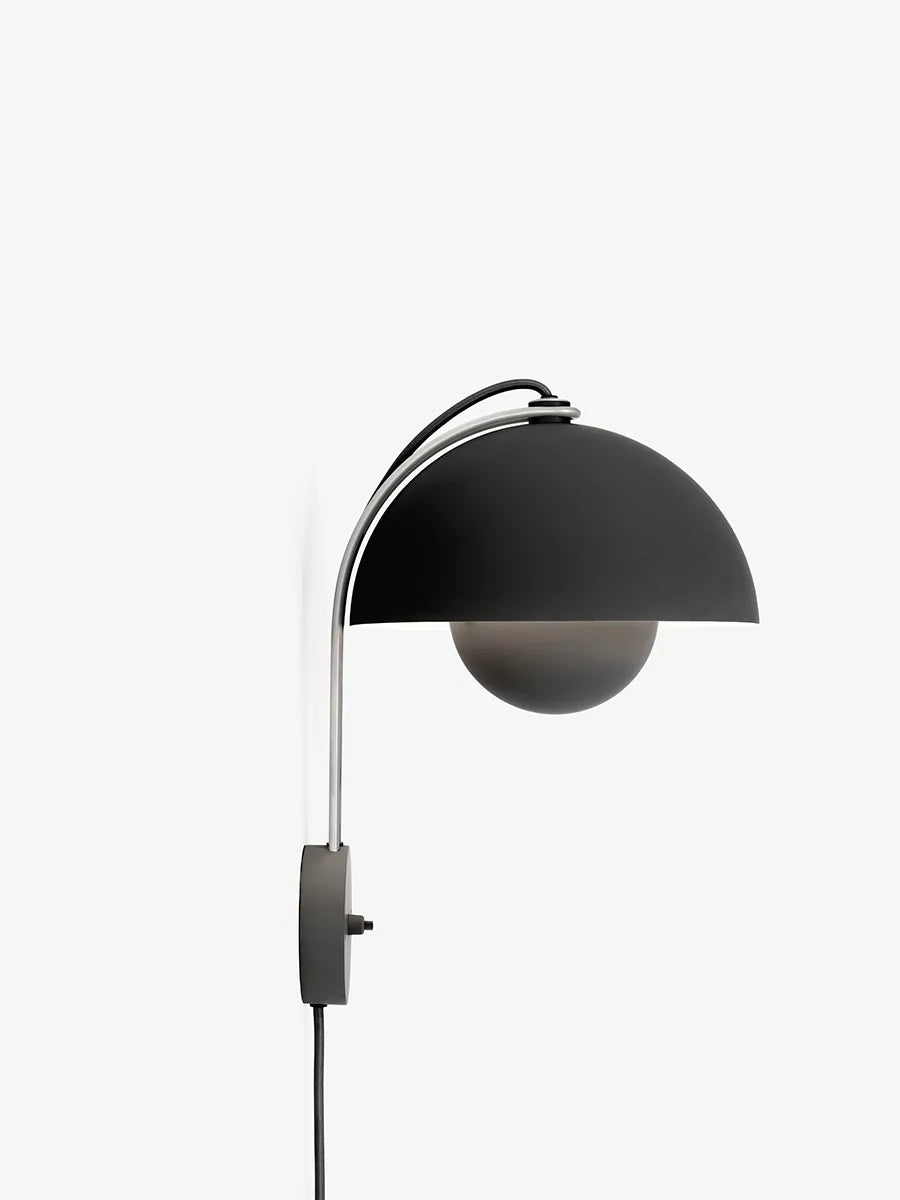 Flowerpot VP8 Væglampe af Verner Panton
