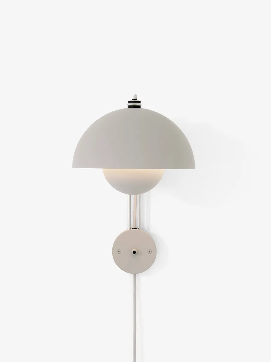 Flowerpot VP8 Væglampe af Verner Panton - Matt light grey - Jacobsen Plus