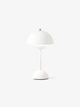 Flowerpot VP9 portable bordlampe af Verner Panton - Matt white - Jacobsen Plus
