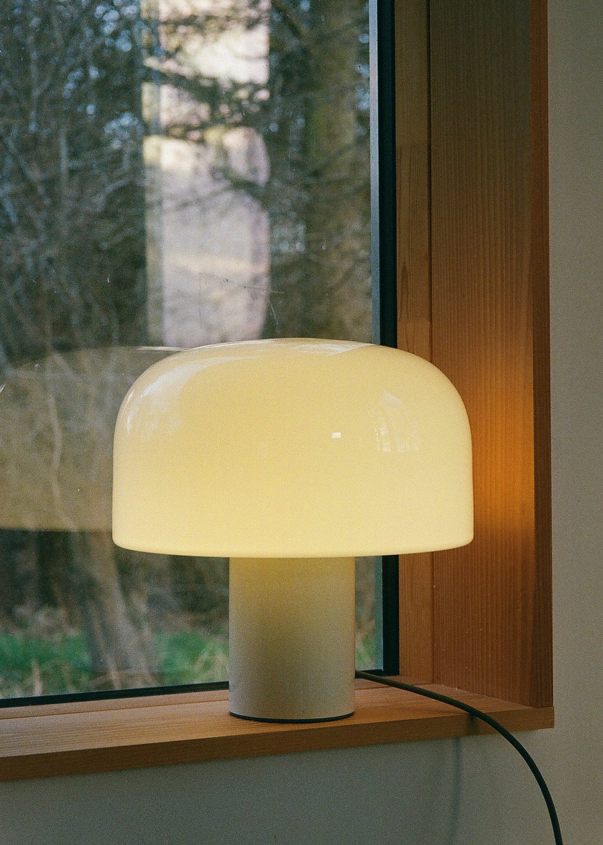 Bellhop Glass Table Lamp von Flos - 2 - Jacobsen Plus