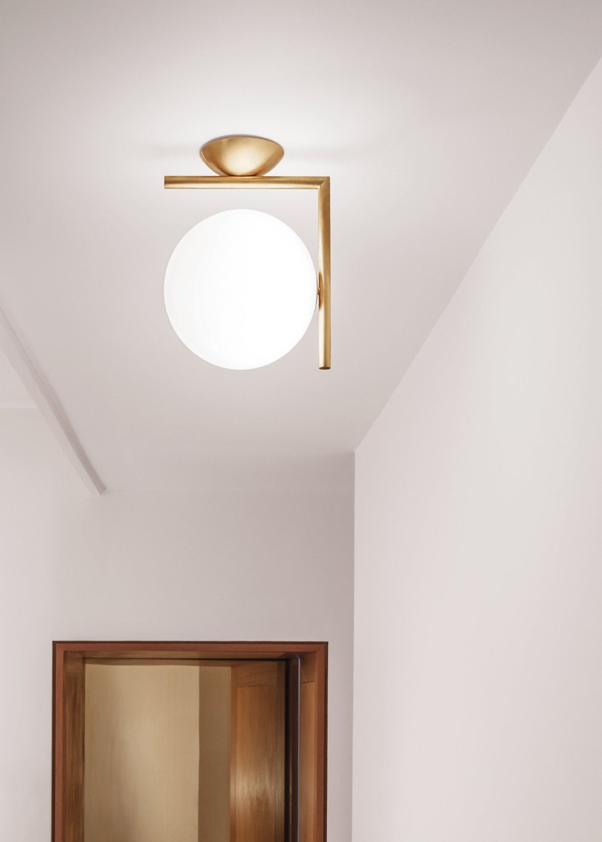 IC loft-/væglampe 1 fra Flos - 1 - Jacobsen Plus