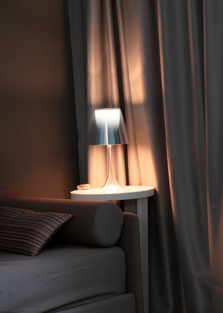 Miss K Bordlampe fra Flos - Stof - Jacobsen Plus