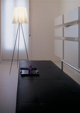 Rosy Angelis Stehleuchte von Flos - 2 - Jacobsen Plus
