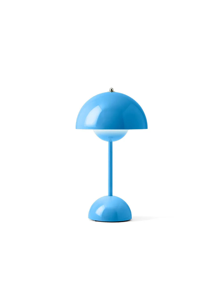 Flowerpot VP9 portable bordlampe af Verner Panton - Swim Blue - Jacobsen Plus