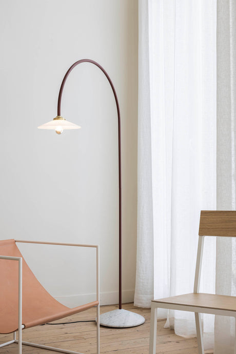 Standing Lamp No. 2 Marmor von Valerie Objects - Menie Red - Jacobsen Plus