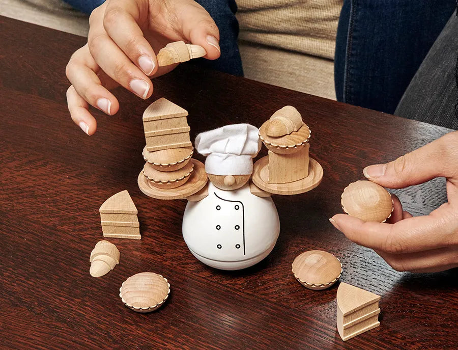 Kikkerland Balance The Baker, balancing game - 3 - Jacobsen Plus