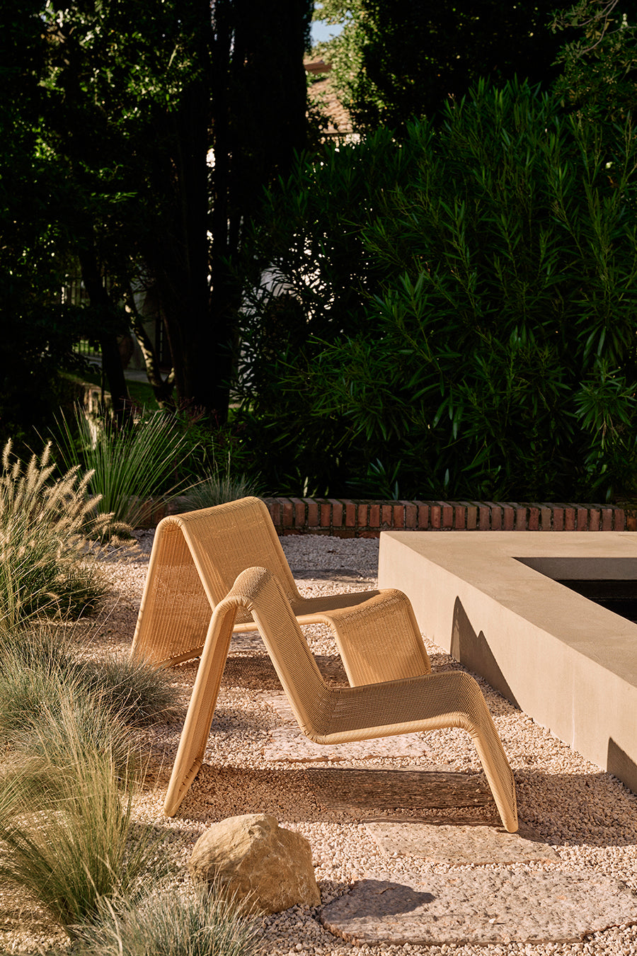 GUBI P3 Outdoor Lounge Chair - 3 - Jacobsen Plus