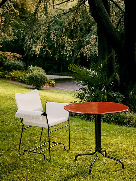 Carmel Bistro Dining Table von GUBI - Clam White - Jacobsen Plus