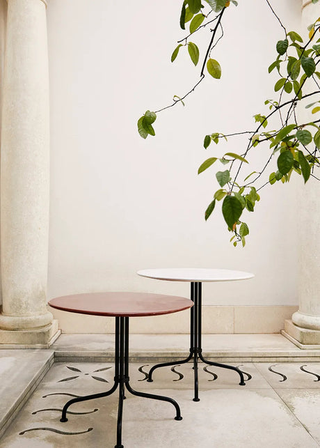 Carmel Bistro Lounge Table von GUBI - 2 - Jacobsen Plus