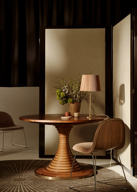 Tavolo a Dischi Dining Table, Ø 150 cm von GUBI - 2 - Jacobsen Plus