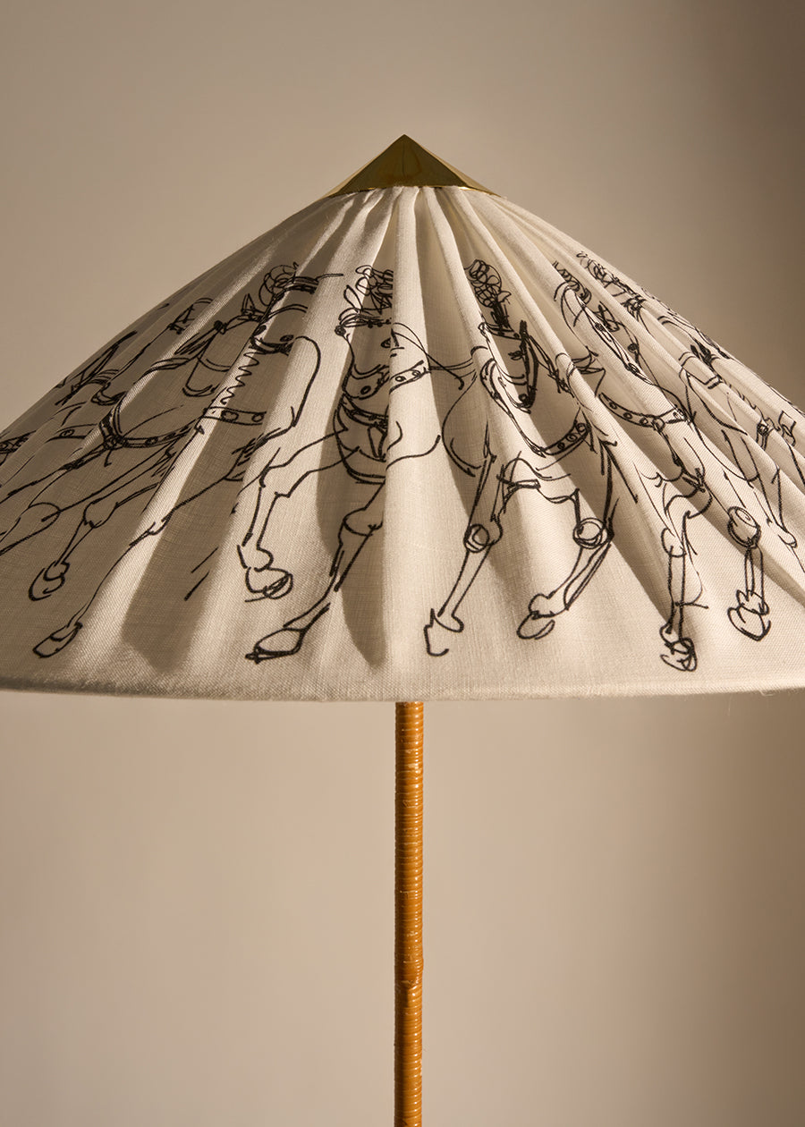 9602 Stehleuchte, Garro Éditions von GUBI - 9 - Jacobsen Plus