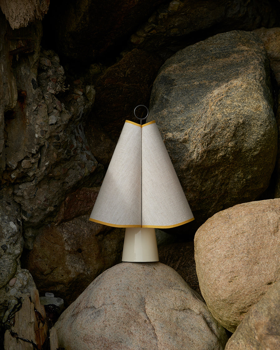 Hornbæk Portable Lampe von GUBI - 10 - Jacobsen Plus