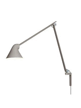 NJP Wandleuchte von Louis Poulsen - Grau / Langer Arm - Jacobsen Plus