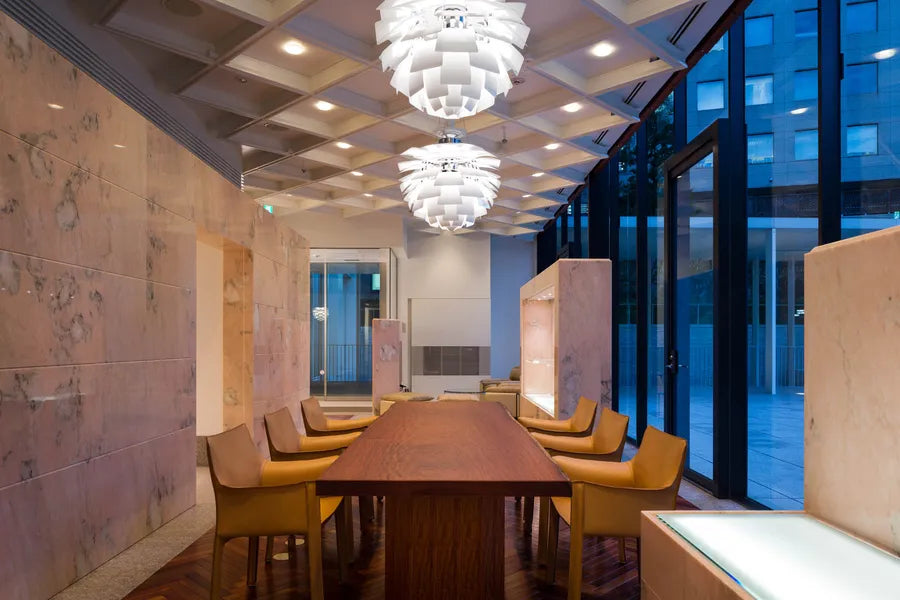 PH Artichoke in Weiß von Louis Poulsen