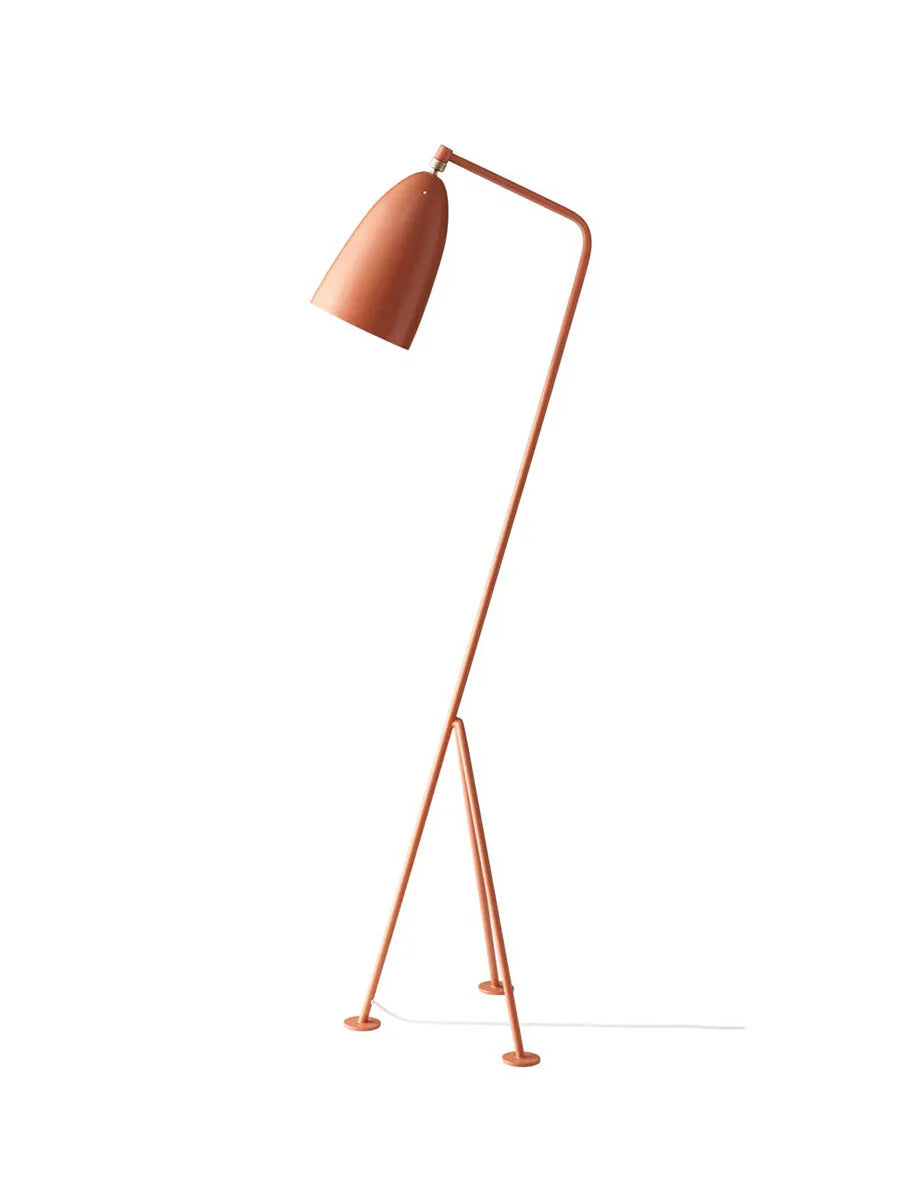 Gräshoppa gulvlampe fra GUBI