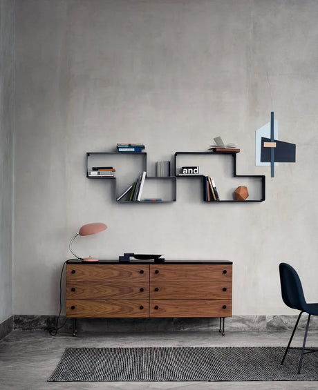 Matégot Dedal Regal von GUBI - Stone grey - Jacobsen Plus