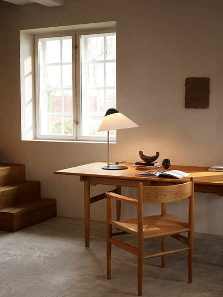 HJW02 Opala Tischleuchte von Hans J. Wegner - 5 - Jacobsen Plus