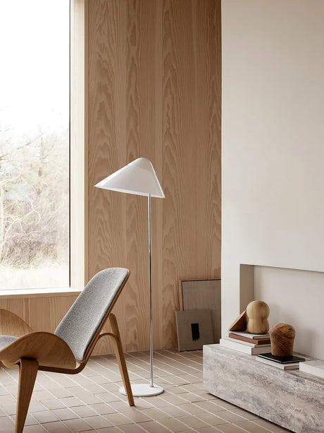 HJW03 Opala Stehleuchte von Hans J. Wegner - Schwarz - Jacobsen Plus