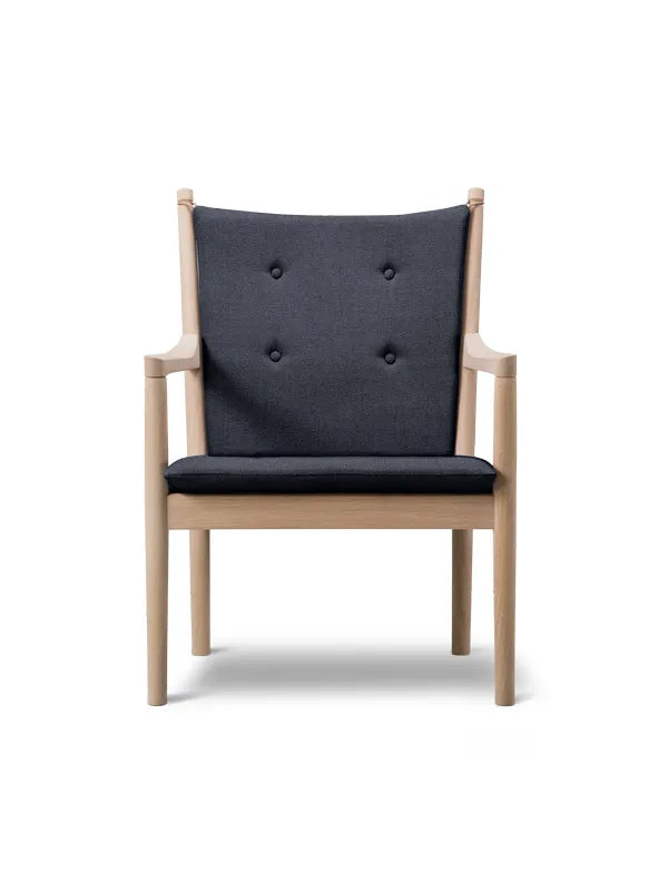 1788 Lænestol af Hans J. Wegner