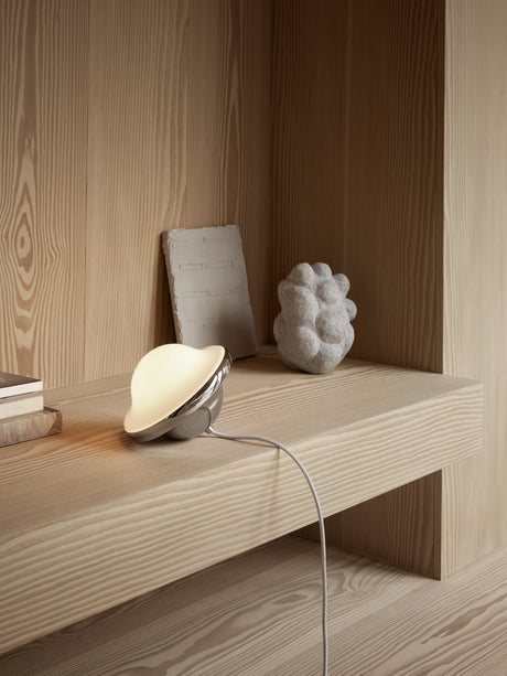 HK21 Bubi Tischleuchte von Carl Hansen & Søn - Krom - Jacobsen Plus