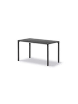 Piloti Bord, schwarz Laminat fra Fredericia Furniture - 6610: 75 x 39 x H41 cm / Schwarz pulverbeschichtetes Aluminium - Jacobsen Plus