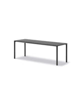 Piloti Bord, schwarz Laminat fra Fredericia Furniture - 6615: 120 x 39 x H41 cm / Schwarz pulverbeschichtetes Aluminium - Jacobsen Plus
