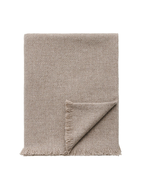 Haya Wool Throw, pure soil von Aiayu - 1 - Jacobsen Plus