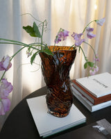 Ostrea Vase, amber von Hein Studio - 3 - Jacobsen Plus