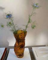 Ostrea Vase, amber von Hein Studio - 4 - Jacobsen Plus