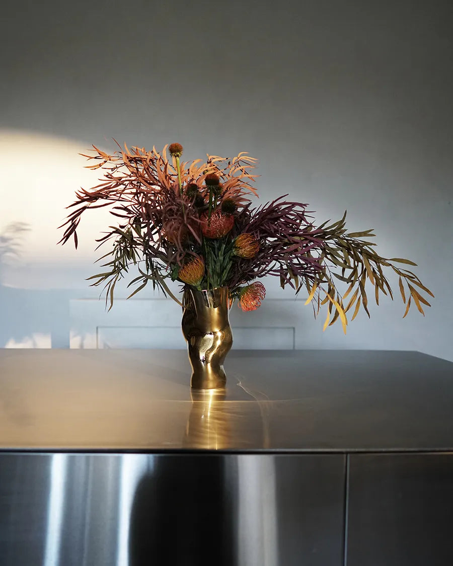 Ostrea 25 Vase, gold von Hein Studio - 4 - Jacobsen Plus