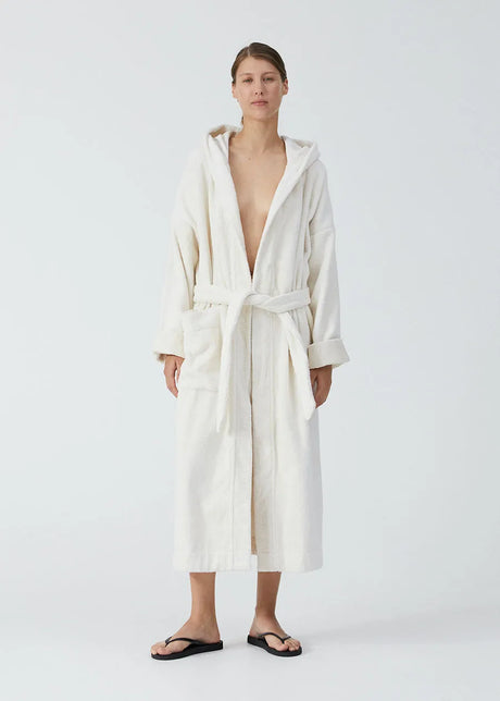 Hooded Terry badekåbe, Pure Ecru fra Aiayu - 2 - Jacobsen Plus