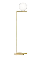 IC F2 gulvlampe fra Flos