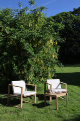 Bodil Kjær udendørs loungesæt i teak med 1 sidebord og 4 loungestole inkl. hynder fra Carl Hansen & Søn - 4 - Jacobsen Plus