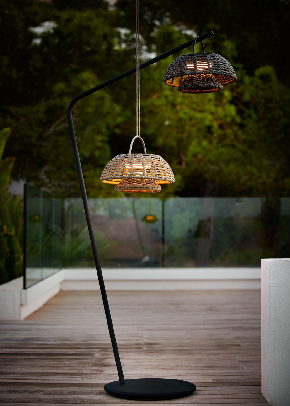 Illusion Lampe m. Aufhängung von Cane-line - 2 - Jacobsen Plus